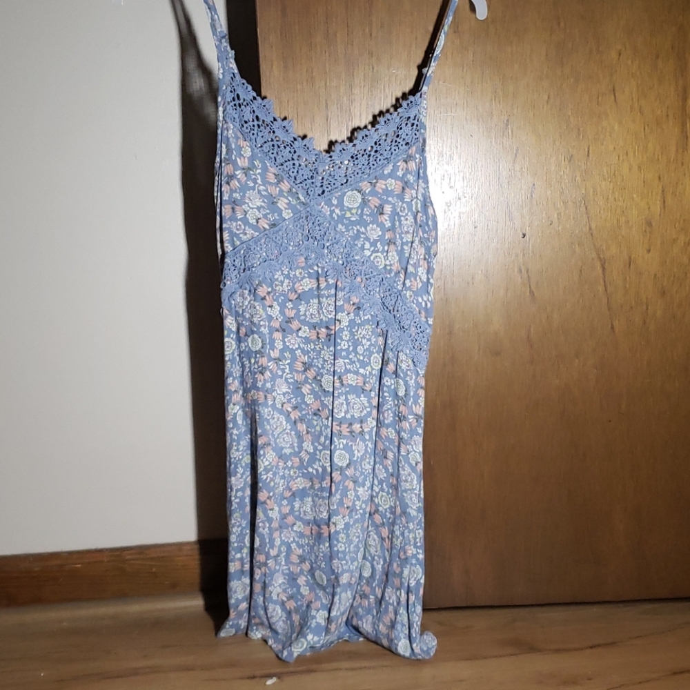 Dress - Picture 1 of 1